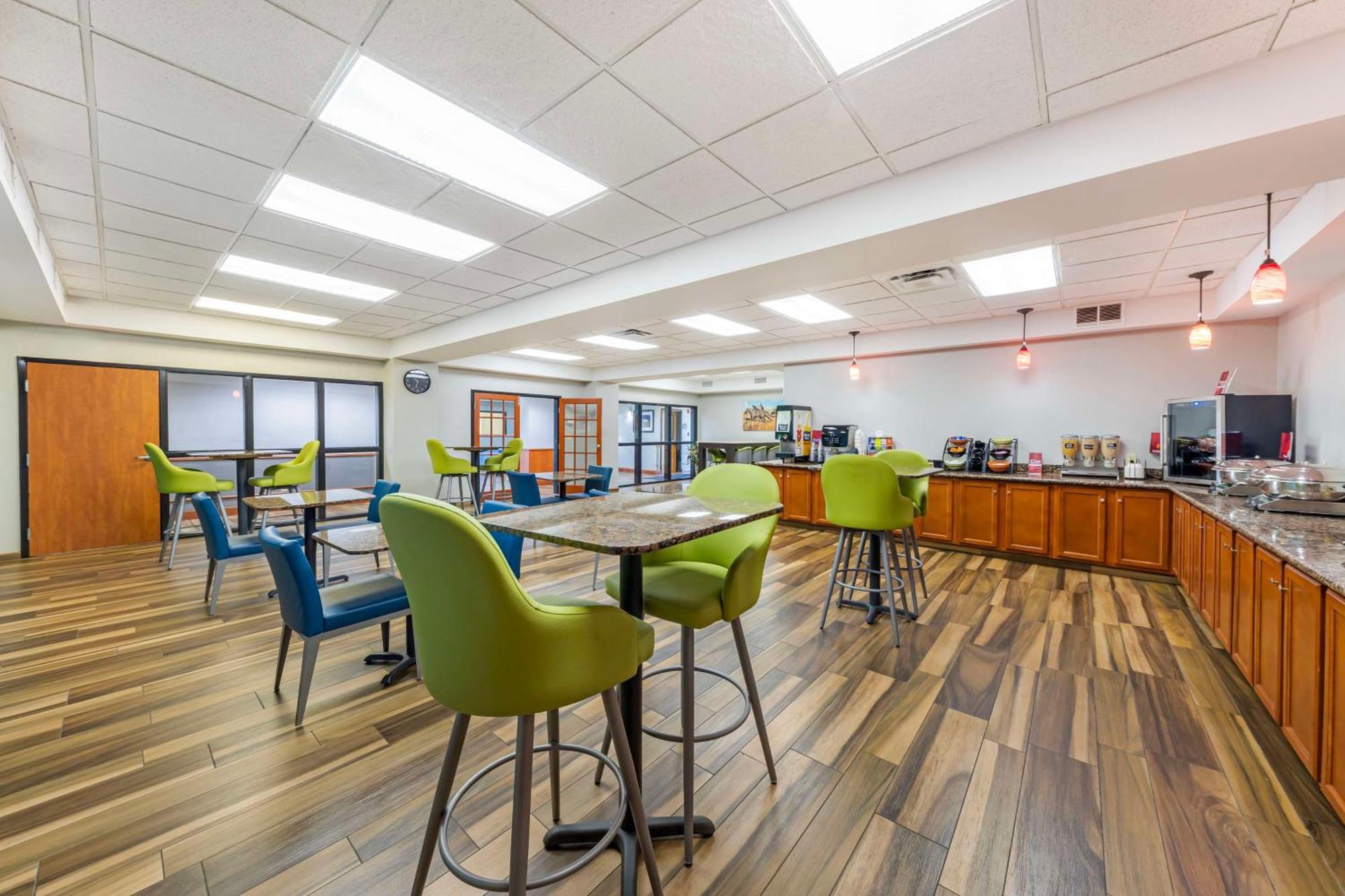 Best Western Plus Midwest City Inn & Suites Exteriér fotografie