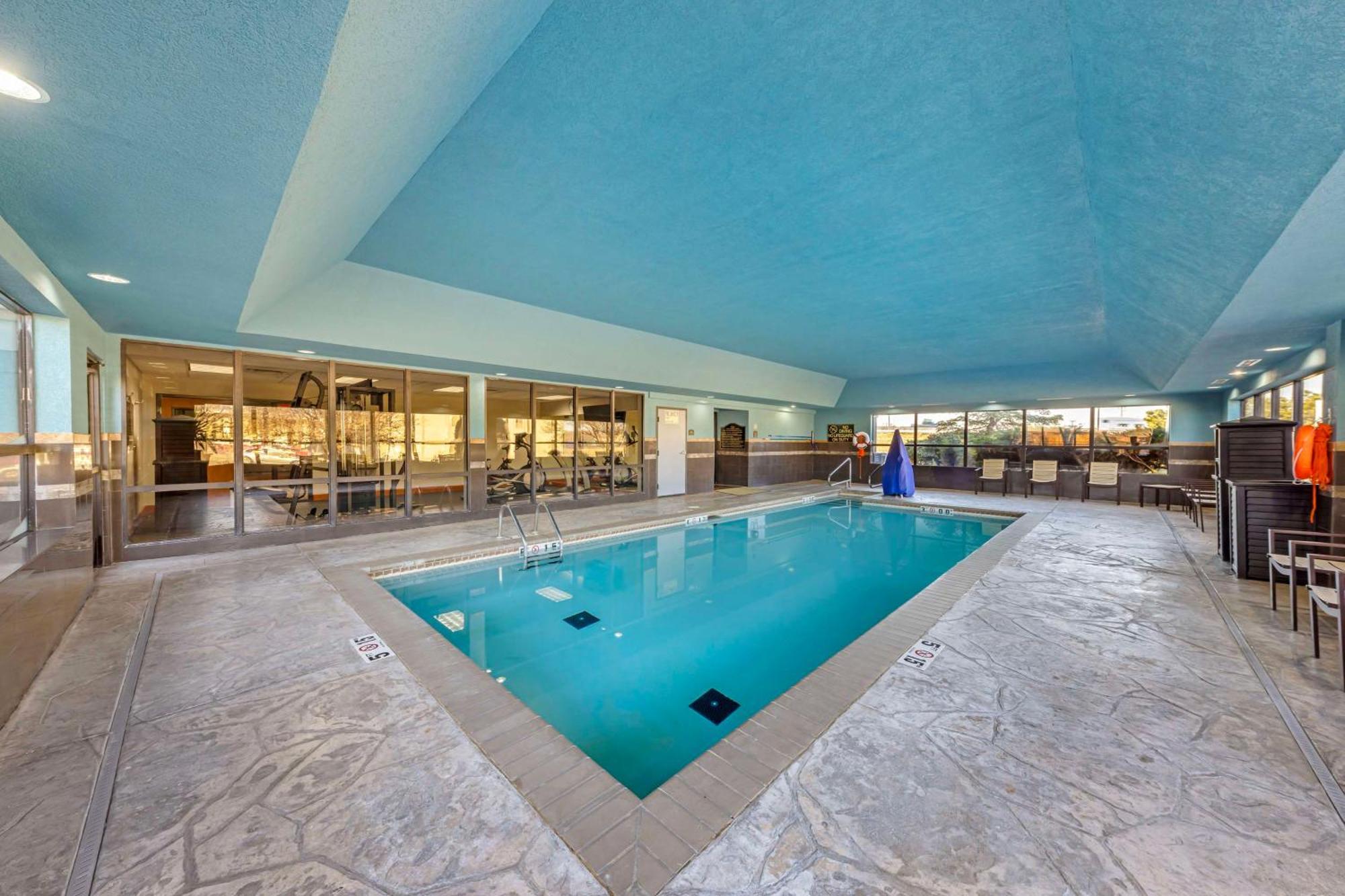 Best Western Plus Midwest City Inn & Suites Exteriér fotografie
